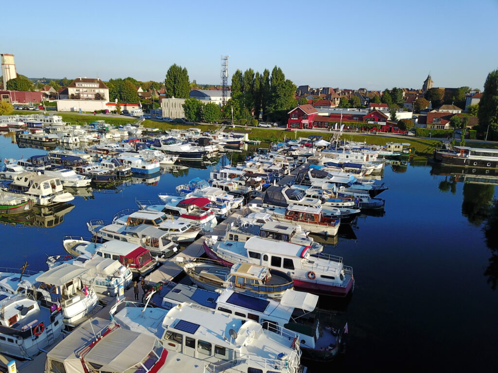 Une diversité de bateaux à vendre unique en France