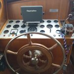 Photo du poste de pilotage pris de plus près.