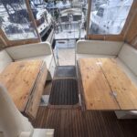 Vedette hollandaise Linssen Grand Sturdy 40.9 AC CALIMERO (2015) – banquettes et tables du cockpit
