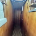 Vedette hollandaise Linssen Grand Sturdy 40.9 AC CALIMERO (2015) – coursive vers la cabine avant