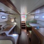 Trawler Kim Marine Le Feeling (1977) – carré avec cuisine et dinette