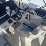 Vedette Fairline 36 Stella (1989) – poste de pilotage extérieur et siège pilote