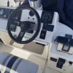Vedette Fairline 36 Stella (1989) – tableau de bord du poste de pilotage extérieur