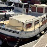Pénichette Locaboat 930 Sérénité (1981) – vue extérieure tribord à quai