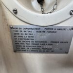 Vedette fluviale Connoisseur 1135 Ingrine (1986) – plaque constructeur Porter & Haylett