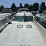 Vedette fluviale Nicols 1100 Lodève (1998) – pont avant et pare-brise de la timonerie