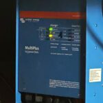 Tristar Boats Pendragon — combiné Victron MultiPlus 12V/3000W