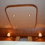 Boarncruiser 41 Classic Line – Cabine arrière, plafond et rangements