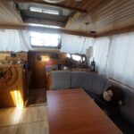 Vedette hollandaise 12,50 m – Poste de pilotage interieur