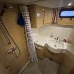 Vri-Jon Contessa 40 Maverick – Salle de douche